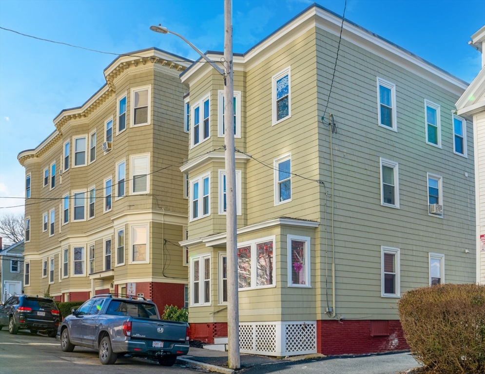 39 Newhall St