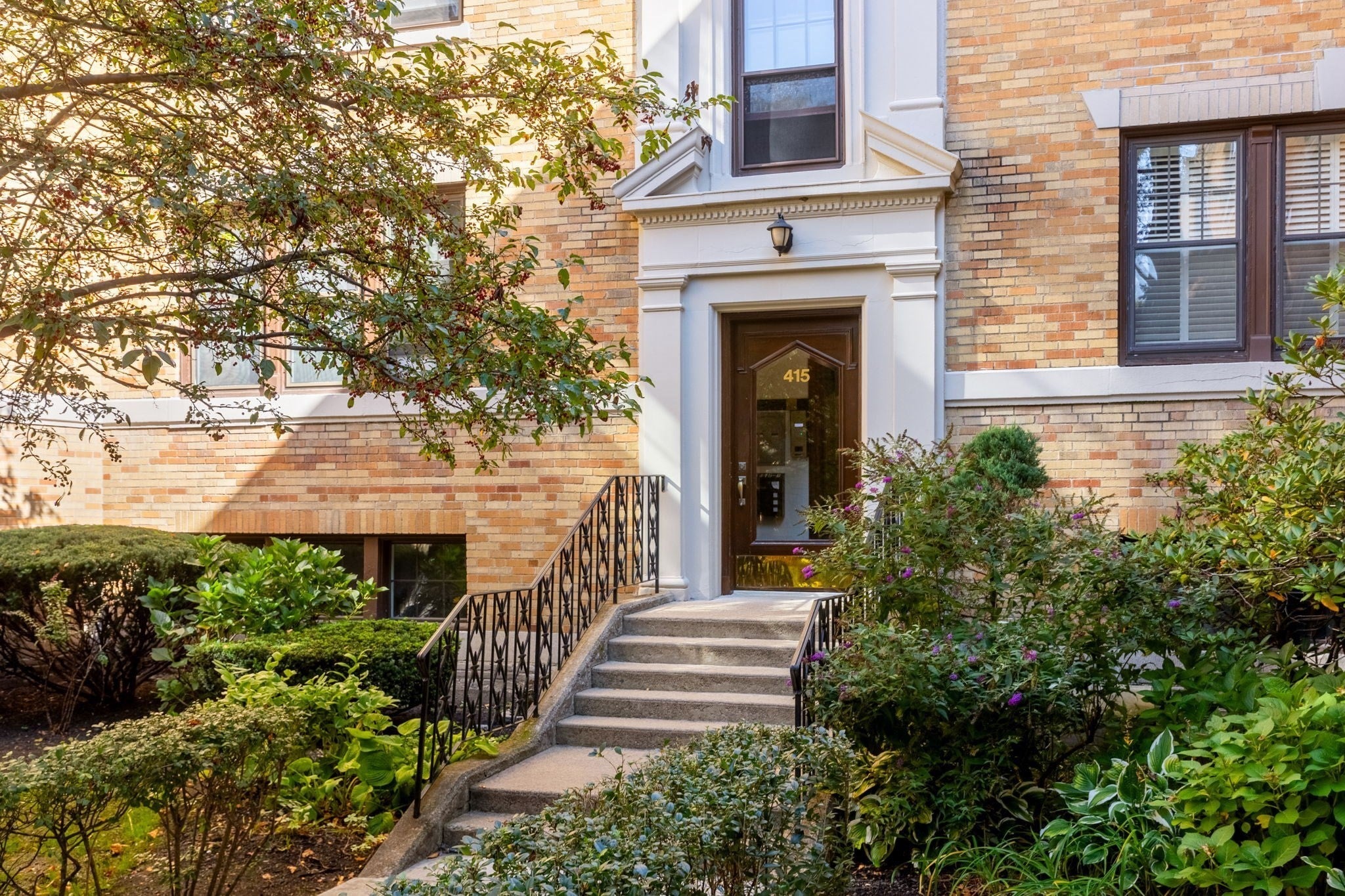415 Washington St #6, Brookline, MA, 415 Washington St #6, Brookline, MA Photo #1