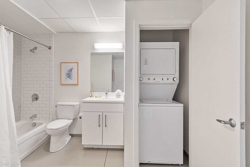 160 Water St #24, Williamstown, MA Photo #25