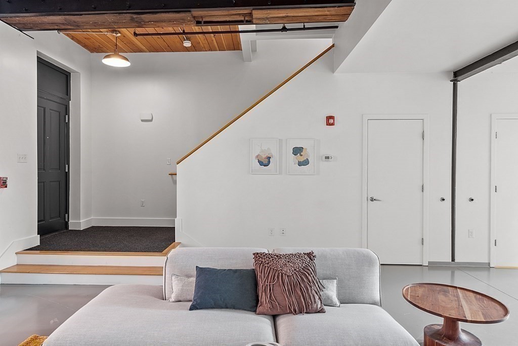 160 Water St #24, Williamstown, MA Photo #19
