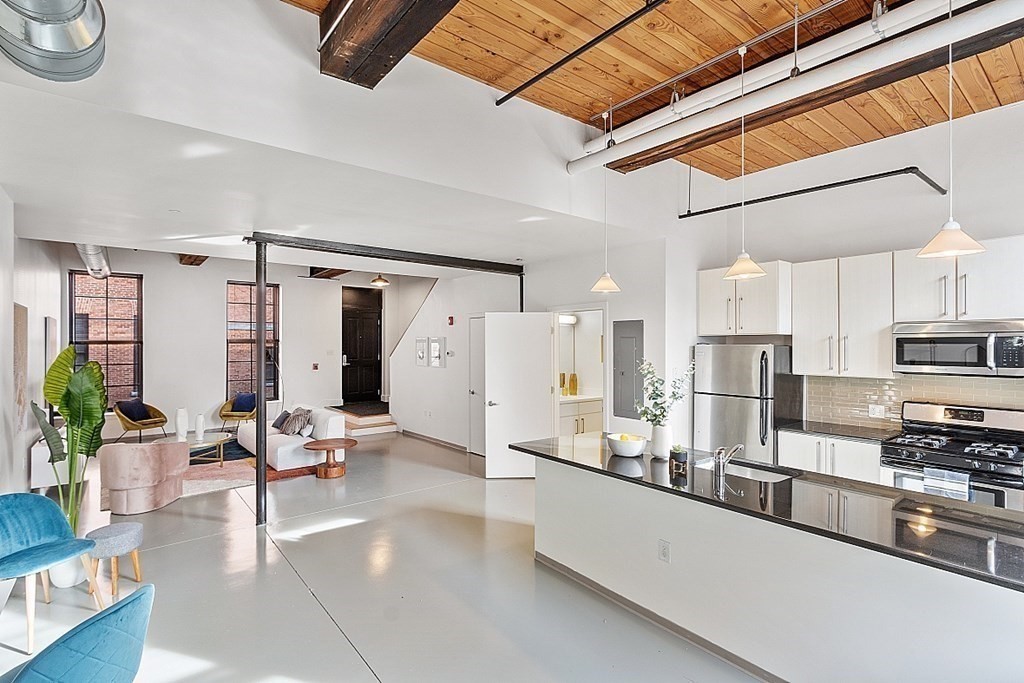 160 Water St #24, Williamstown, MA Photo #6