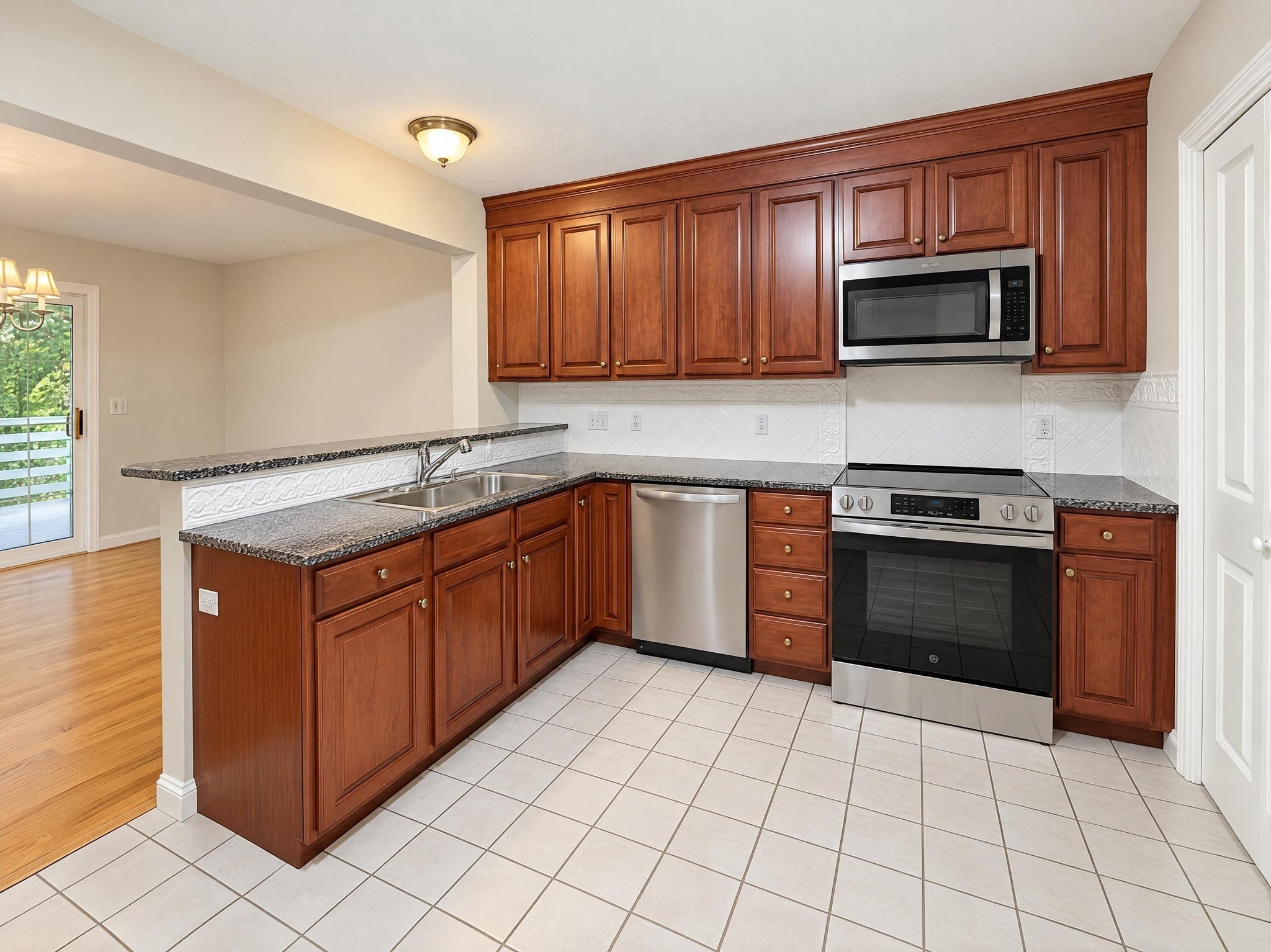 5 Gilmore Farm Rd 5