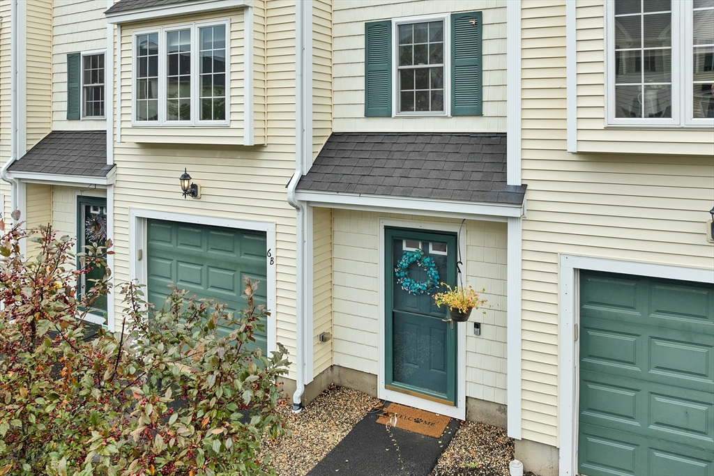 Salisbury, Massachusetts 01952, United States, 2 Bedrooms Bedrooms, ,2 BathroomsBathrooms,Residential,Pending,230559