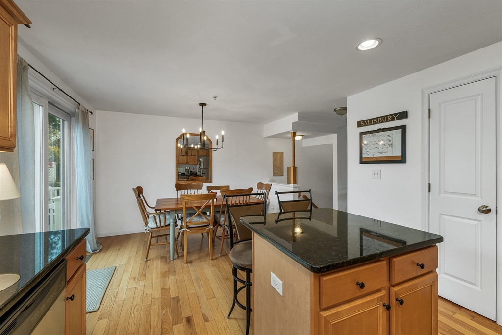 Salisbury, Massachusetts 01952, United States, 2 Bedrooms Bedrooms, ,2 BathroomsBathrooms,Residential,Pending,230559