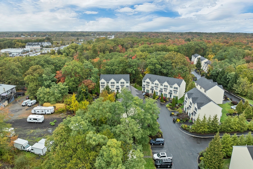 Salisbury, Massachusetts 01952, United States, 2 Bedrooms Bedrooms, ,2 BathroomsBathrooms,Residential,Pending,230559