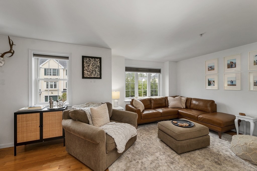 Salisbury, Massachusetts 01952, United States, 2 Bedrooms Bedrooms, ,2 BathroomsBathrooms,Residential,Pending,230559