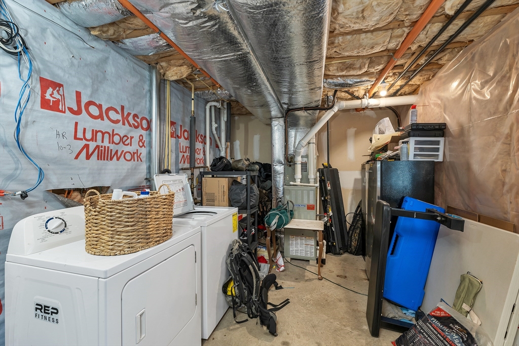 Salisbury, Massachusetts 01952, United States, 2 Bedrooms Bedrooms, ,2 BathroomsBathrooms,Residential,Pending,230559