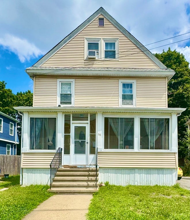 Photo of 68 Farrington St, Quincy, MA