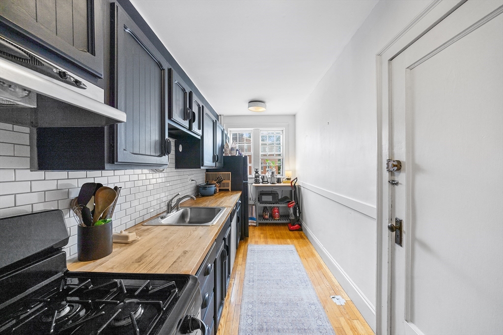 31 Concord Ave 10A
