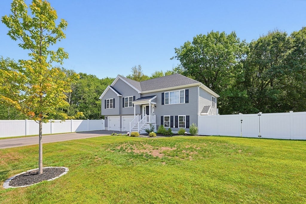 70 Henrietta Way, Taunton, MA, 70 Henrietta Way, Taunton, MA Photo #40