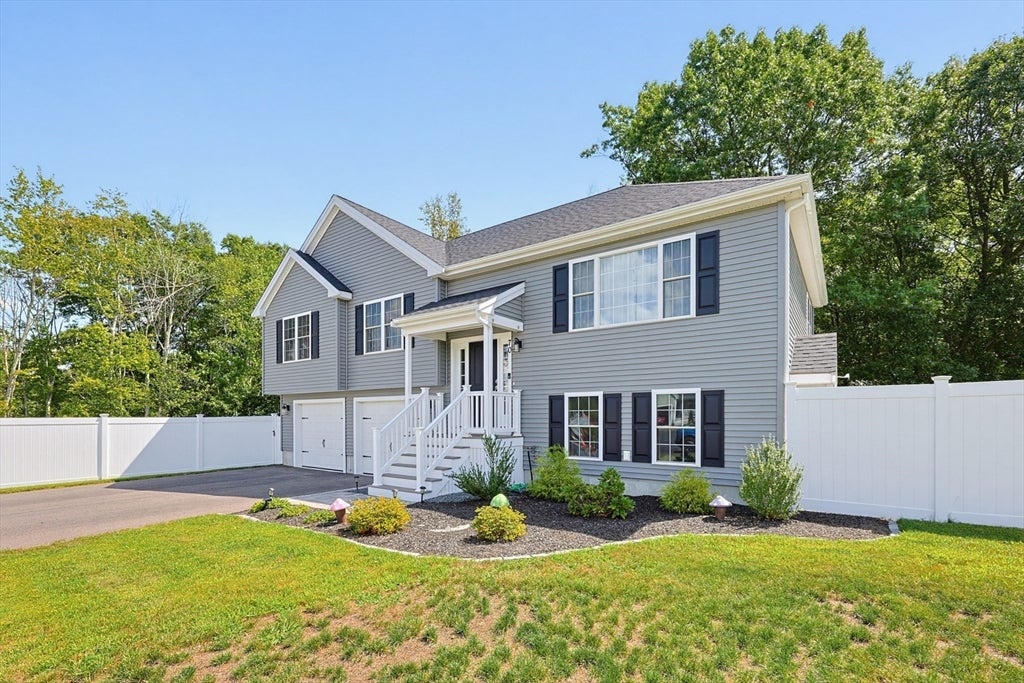 70 Henrietta Way, Taunton, MA, 70 Henrietta Way, Taunton, MA Photo #38