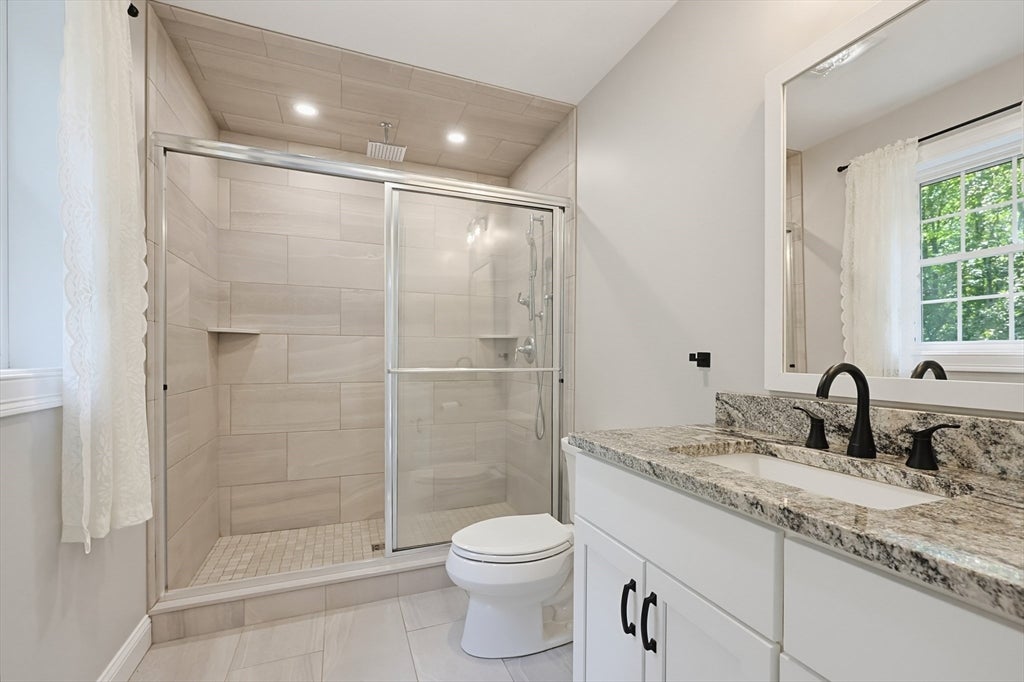 70 Henrietta Way, Taunton, MA, 70 Henrietta Way, Taunton, MA Photo #27