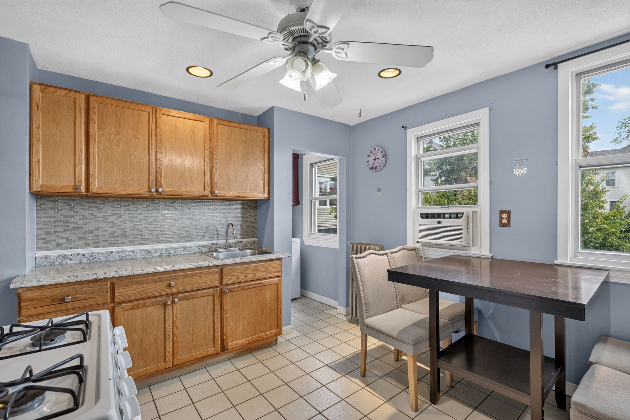 12 Montfern Ave, Revere, MA, 12 Montfern Ave, Revere, MA Photo #33