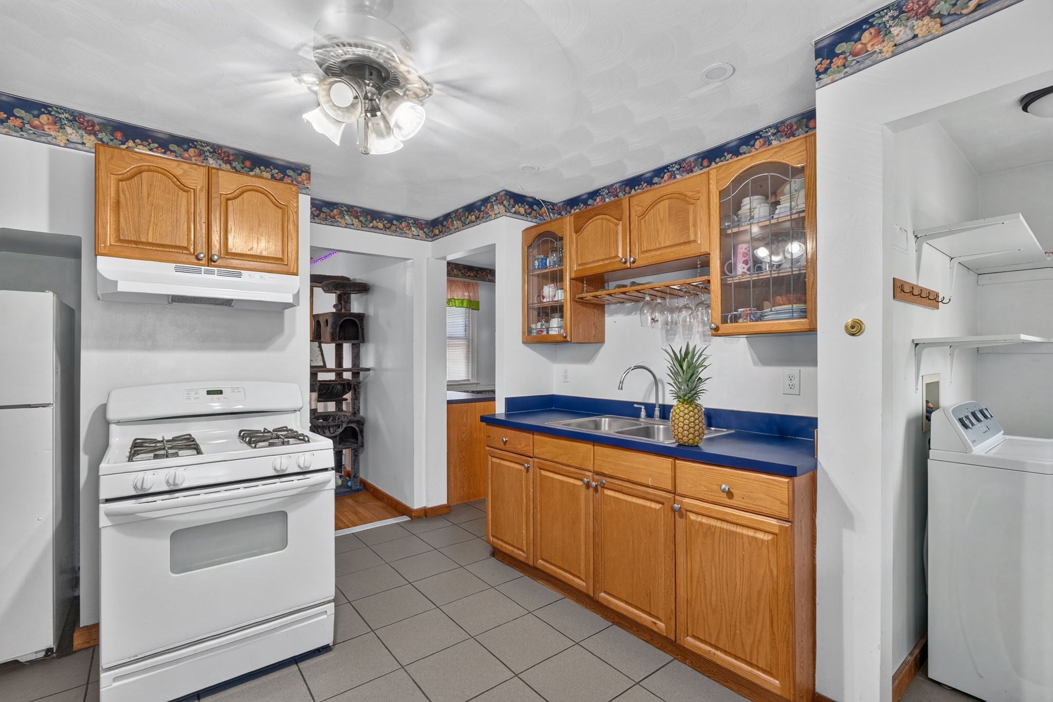 12 Montfern Ave, Revere, MA, 12 Montfern Ave, Revere, MA Photo #20