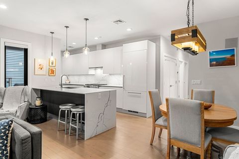 39 A St 4 Boston MA 02127