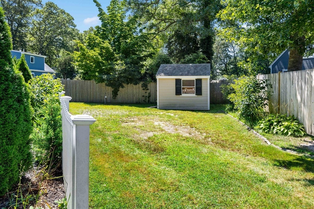 4 Deepwood Drive, Falmouth, MA, 4 Deepwood Drive, Falmouth, MA Photo #28