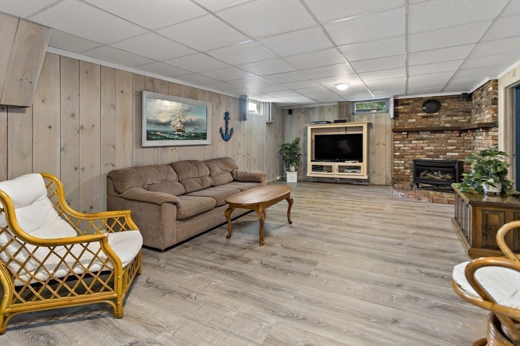 4 Deepwood Drive, Falmouth, MA, 4 Deepwood Drive, Falmouth, MA Photo #20