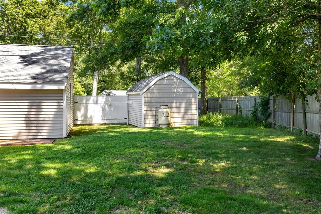 4 Deepwood Drive, Falmouth, MA, 4 Deepwood Drive, Falmouth, MA Photo #31
