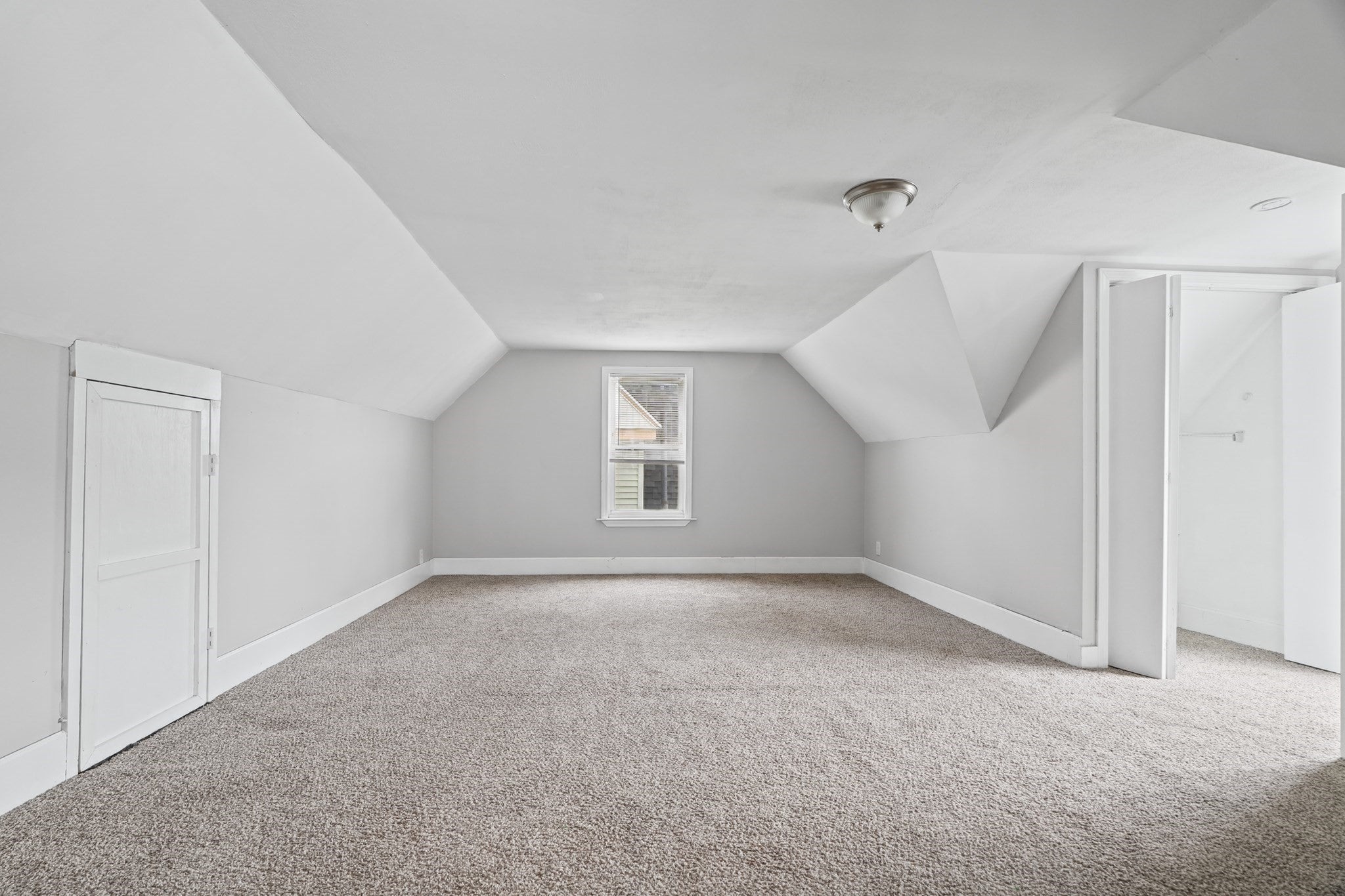 31 Calhoun Ave #2, Everett, MA Photo #13
