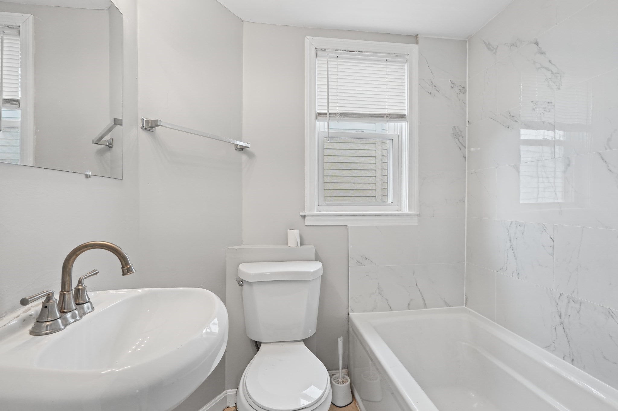 31 Calhoun Ave #2, Everett, MA Photo #8
