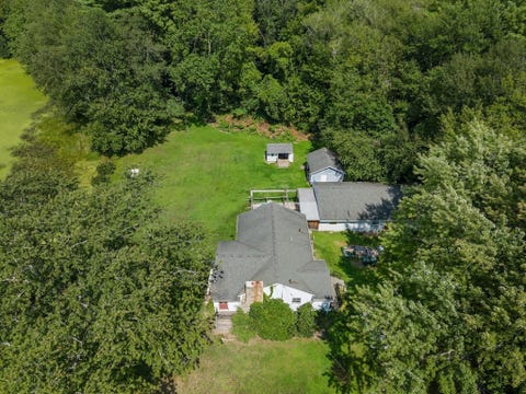 Photo of 138 Sutton Ave, Oxford, MA 01540 (MLS # 73566988)