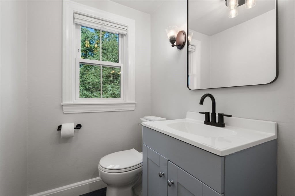 14 Fuller Brook Ave, Needham, MA Photo #8