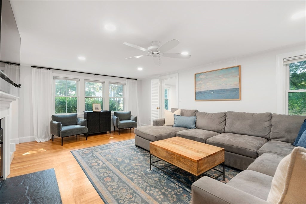 14 Fuller Brook Ave, Needham, MA Photo #6