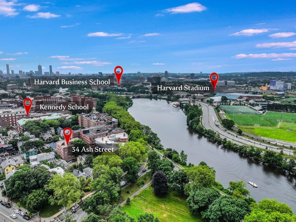 34 Ash St 204