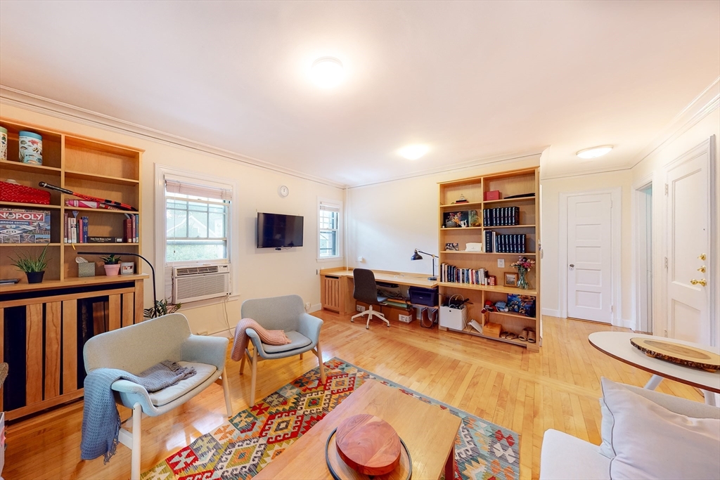 34 Ash St 204