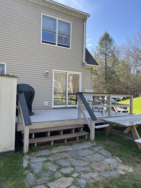 106 Shaw Rd