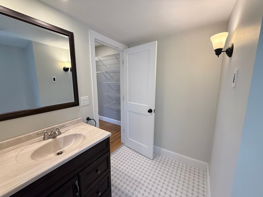 20 Salem St #2, Haverhill, MA Photo #17