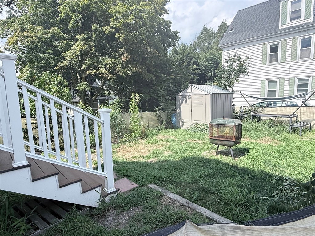 20 Salem St 2