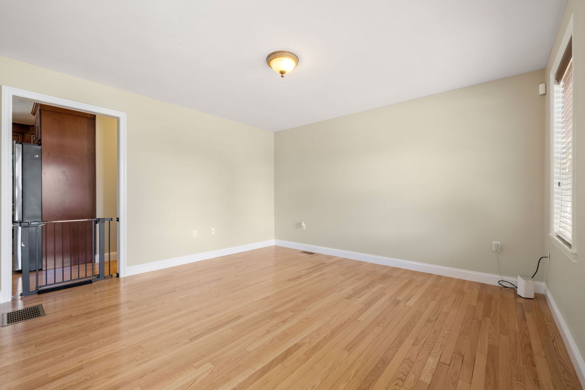 11 Duquette Dr, Haverhill, MA Photo #10