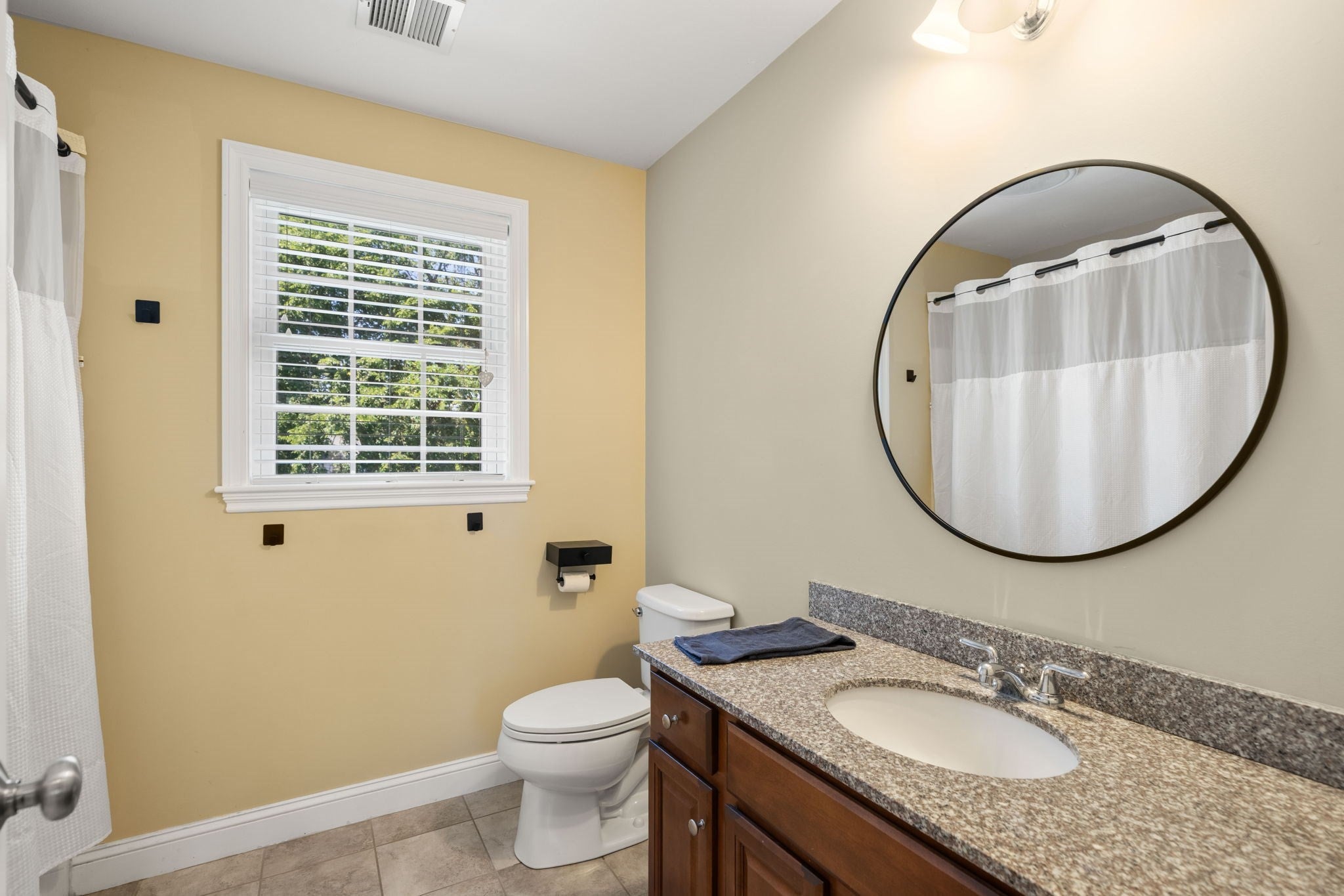 11 Duquette Dr, Haverhill, MA Photo #16