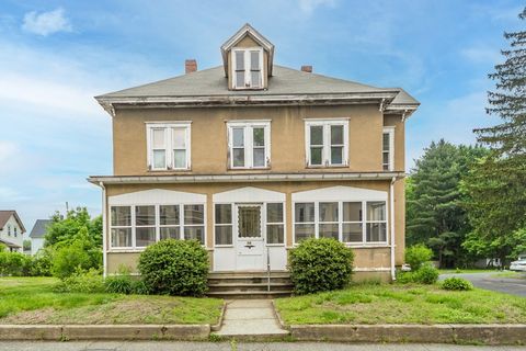 10 Spruce St Clinton MA 01510