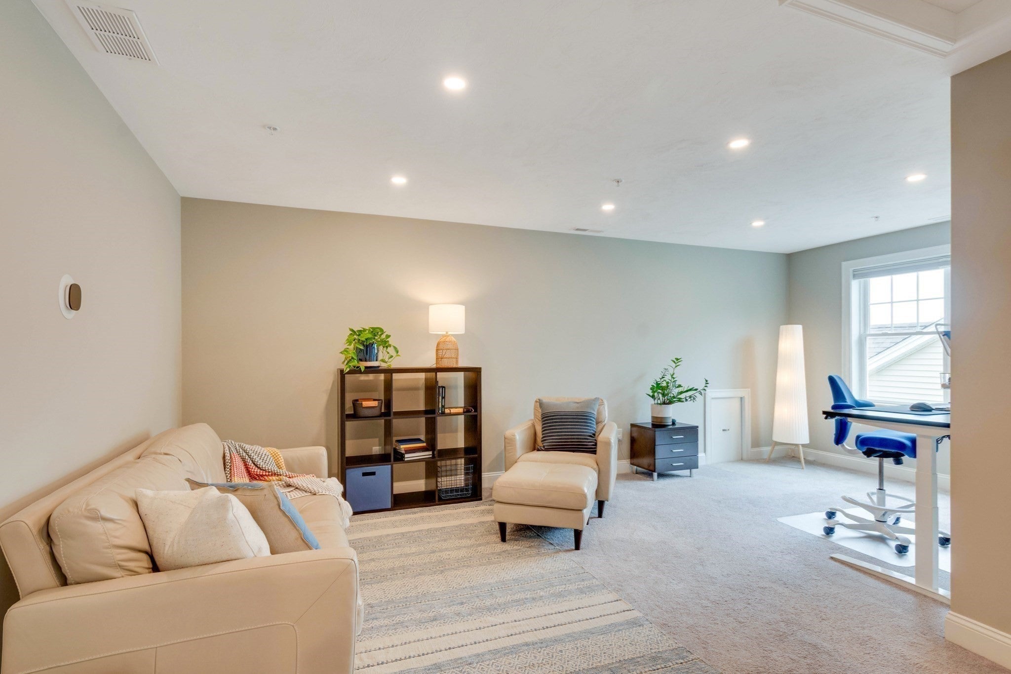 837 Ledgewood Way #837, Clinton, MA Photo #24