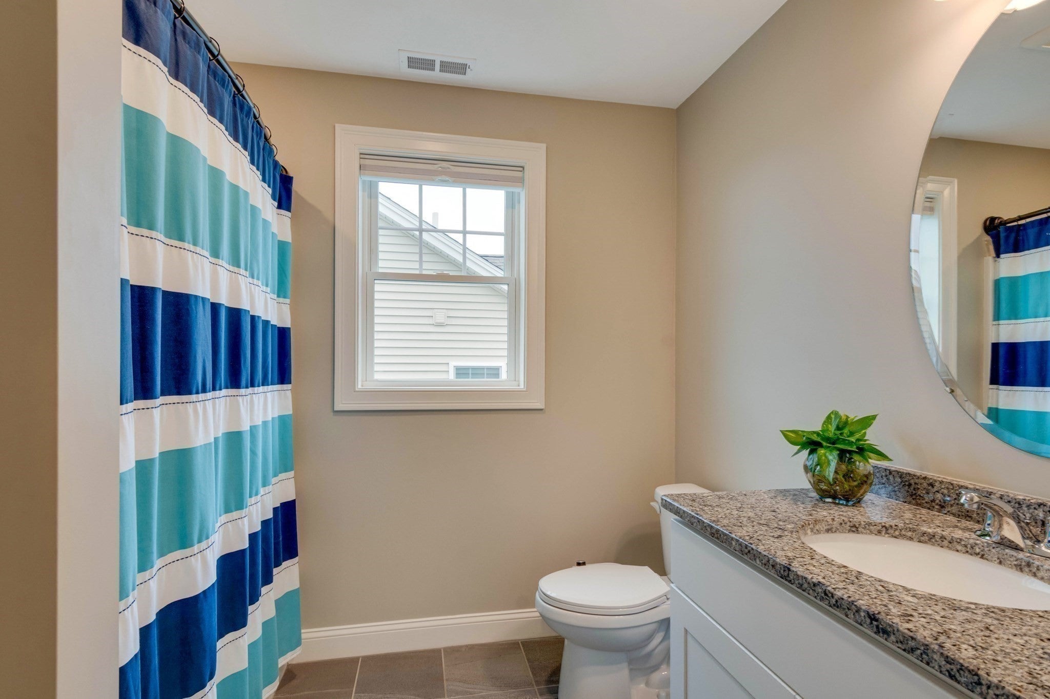 837 Ledgewood Way #837, Clinton, MA Photo #27