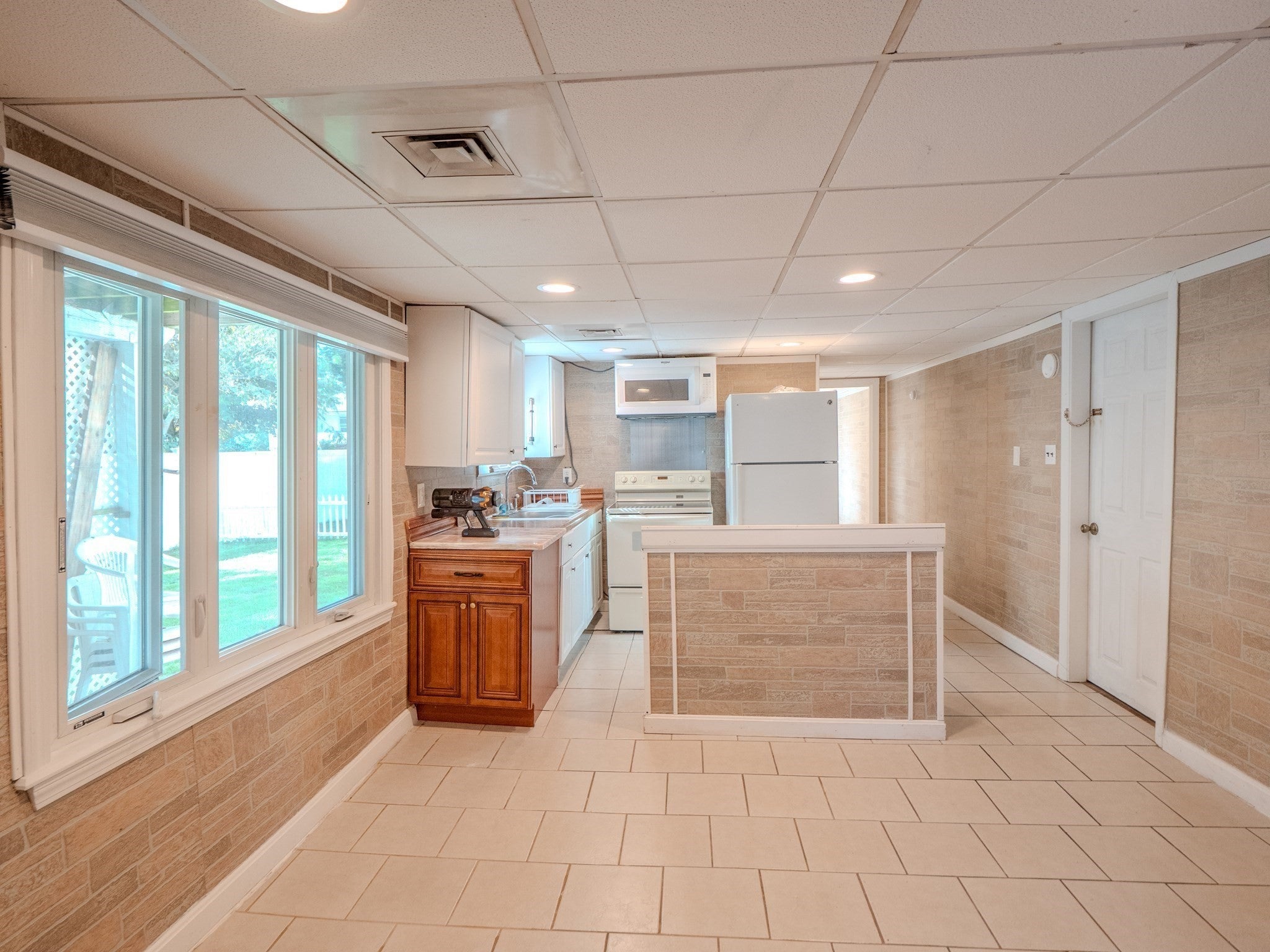38 Burlington St, Woburn, MA, 38 Burlington St, Woburn, MA Photo #18
