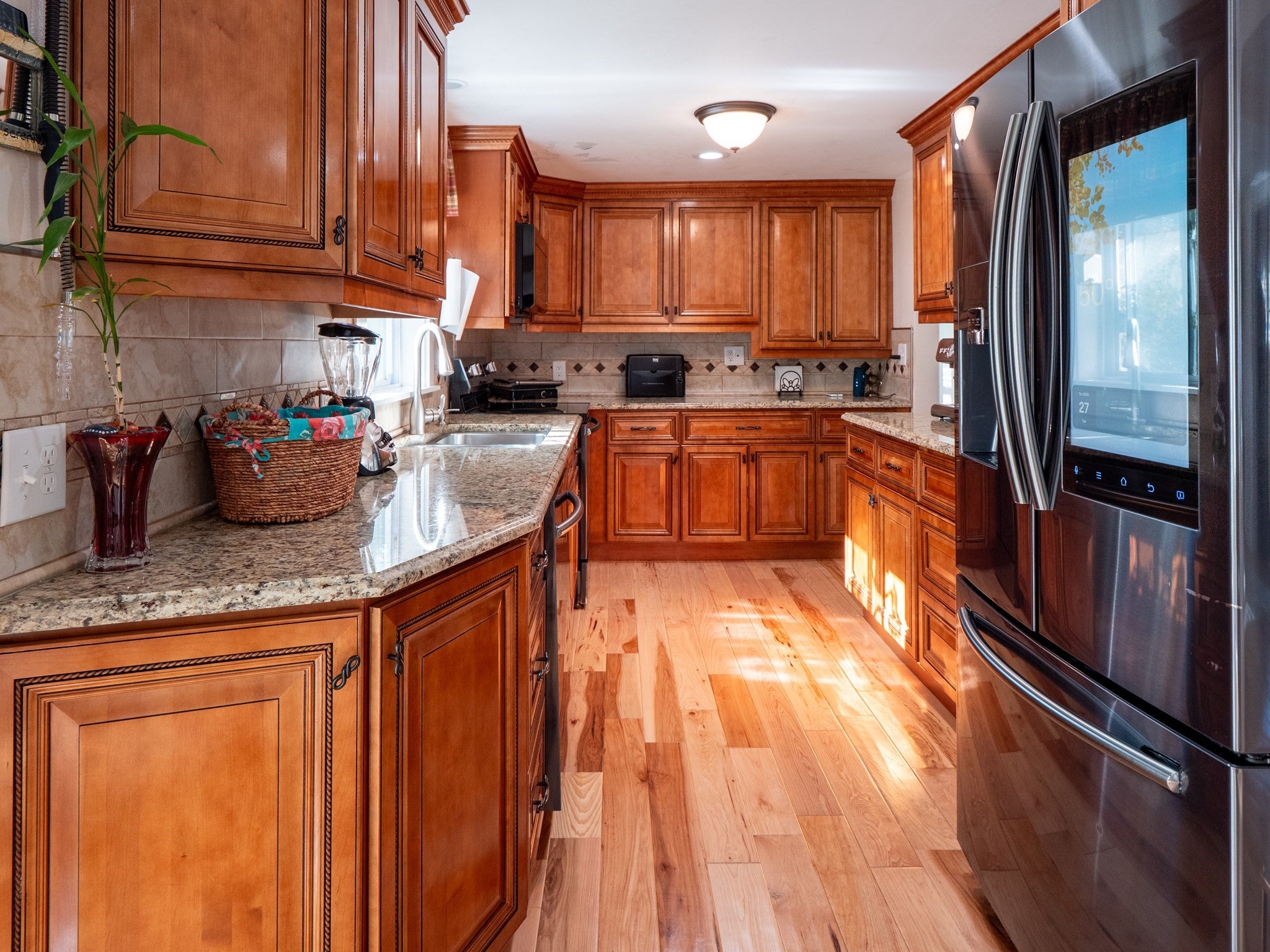 38 Burlington St, Woburn, MA, 38 Burlington St, Woburn, MA Photo #7