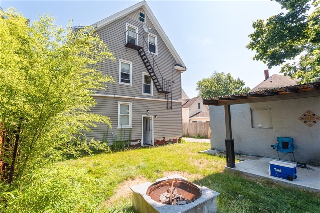 39 Myrtle St