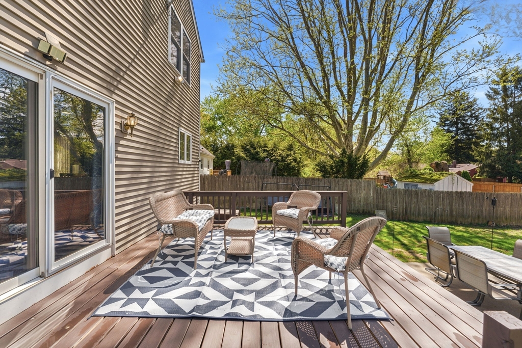 61 Metropolitan Ave, Cranston, RI Photo #22
