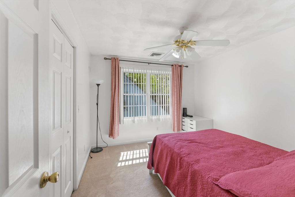 61 Metropolitan Ave, Cranston, RI Photo #15