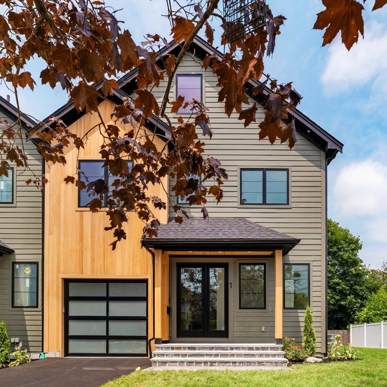 1 Ashmont Ave 1