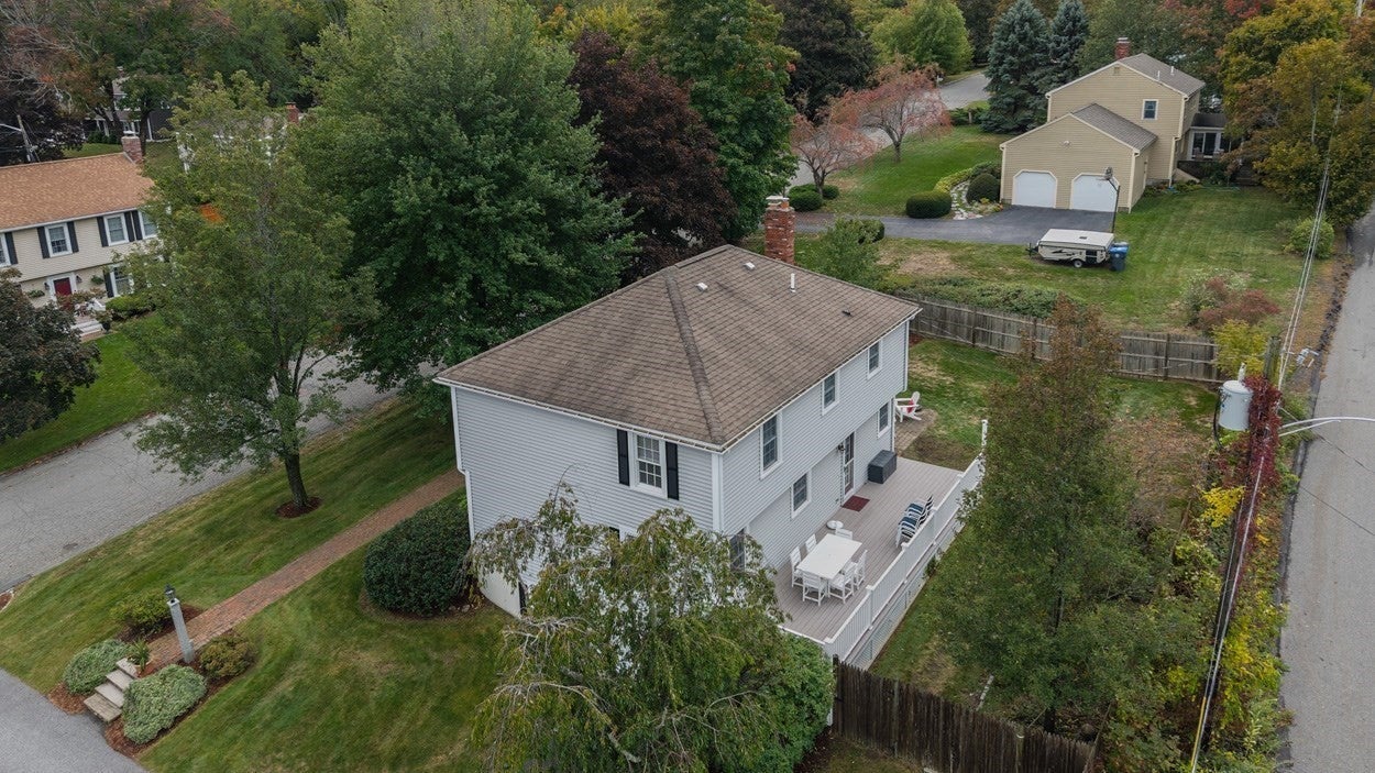 6 Arbor Glen Ln
