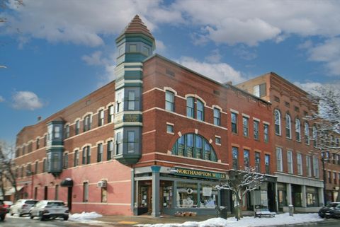 Photo of 29 Pleasant St #1, Northampton, MA 01060 (MLS # 73471967)