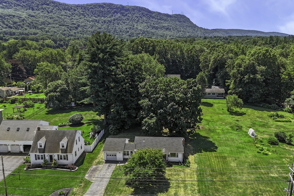140 Everett St, Easthampton, MA, 140 Everett St, Easthampton, MA Photo #31