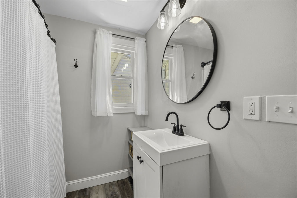140 Everett St, Easthampton, MA, 140 Everett St, Easthampton, MA Photo #13