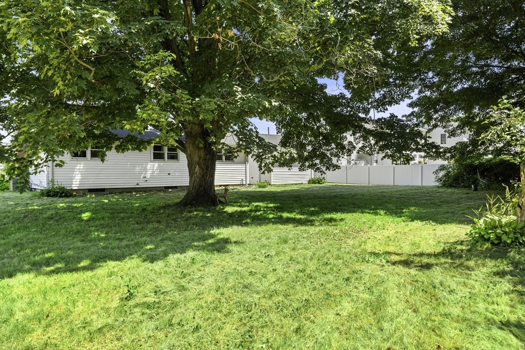 140 Everett St, Easthampton, MA, 140 Everett St, Easthampton, MA Photo #26
