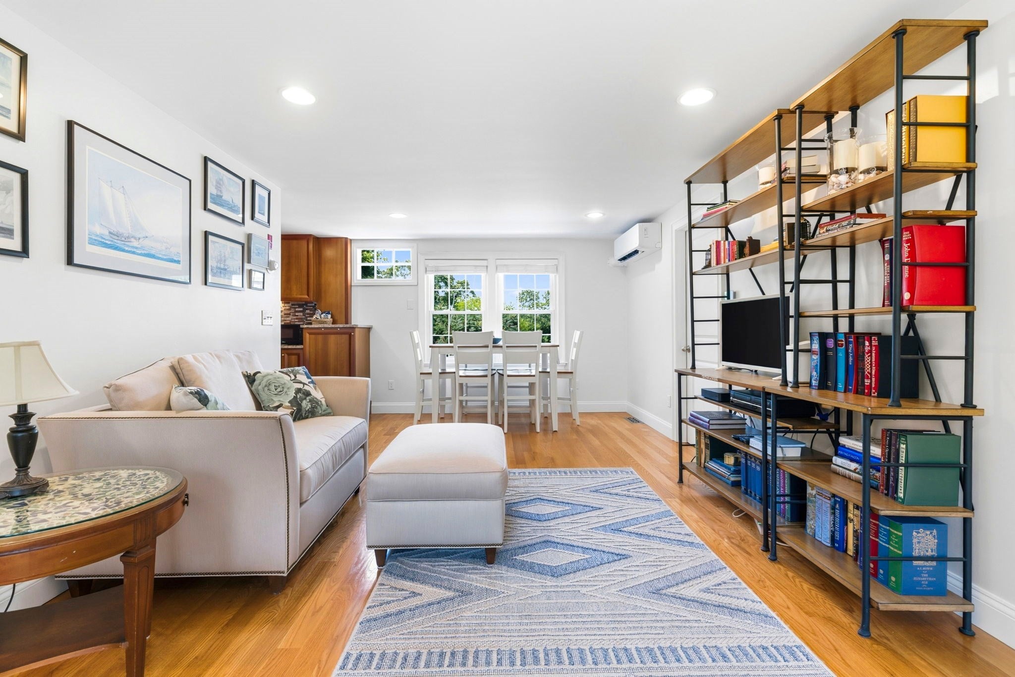 6r Fairview Ave, Swampscott, MA Photo #2