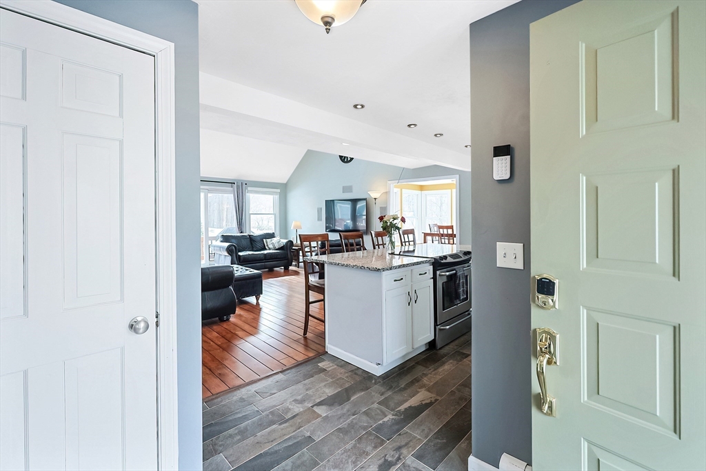 14 Fieldstone St 14
